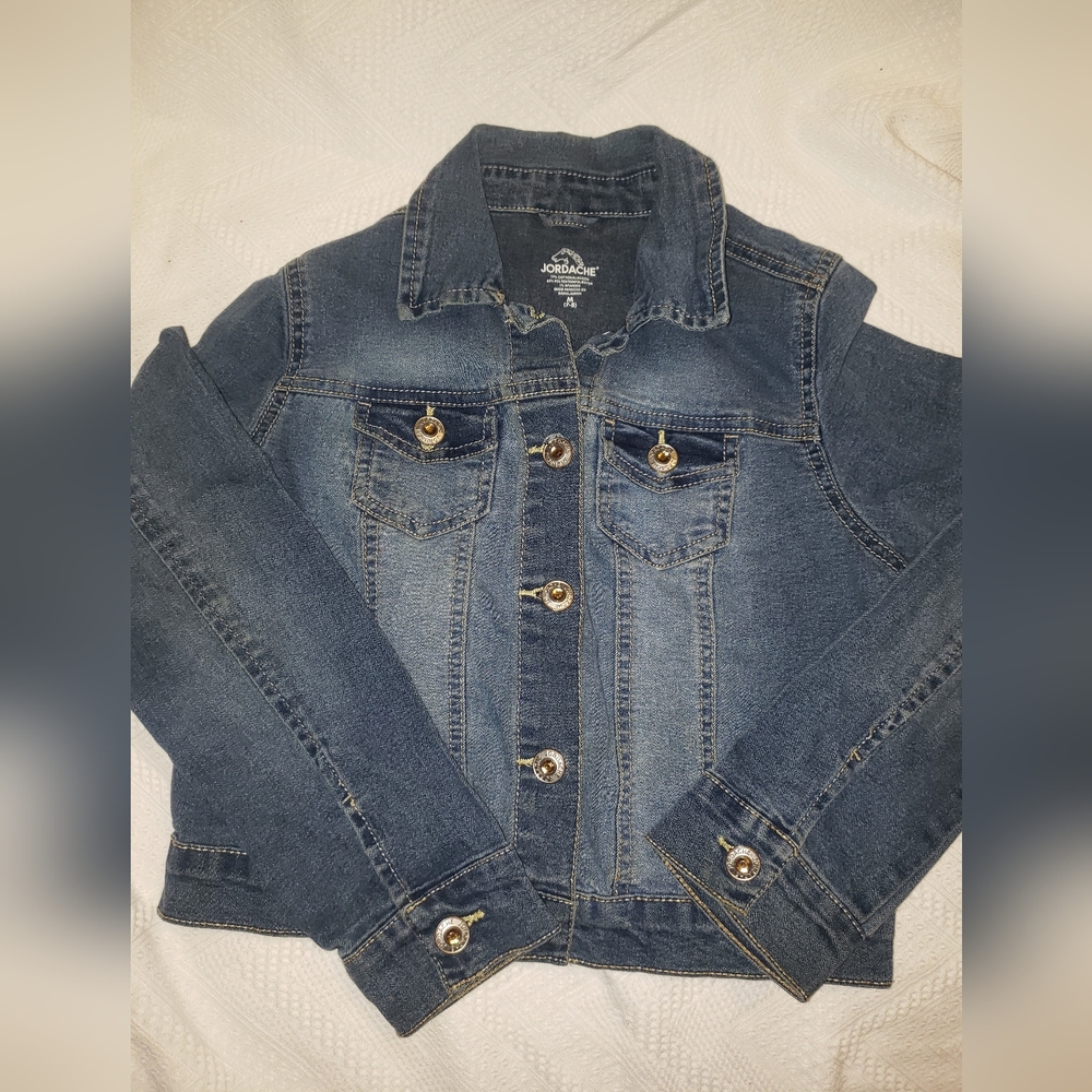 Blue Jean girls size 8( medium) jacket